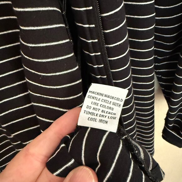 Habitat Black & White Stripe Knit Jacket – Size XL - Picture 8 of 13